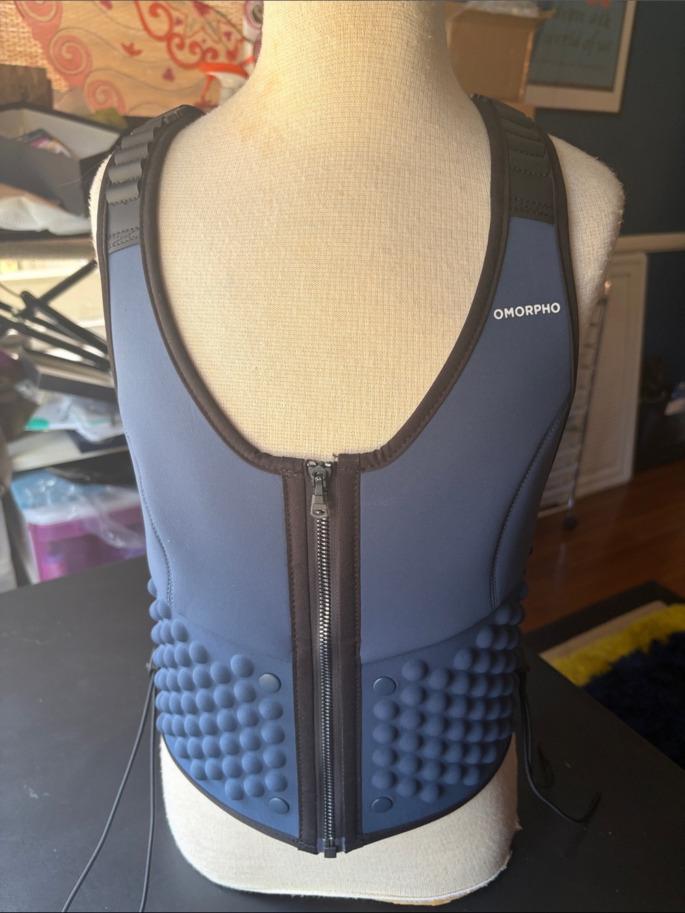 Omopho women’s 6lbs Weighted  Vest with Front Zip size sm